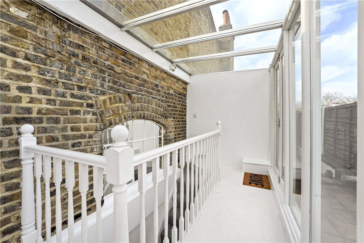 4 bedroom house, Donne Place, Chelsea SW3 - Available