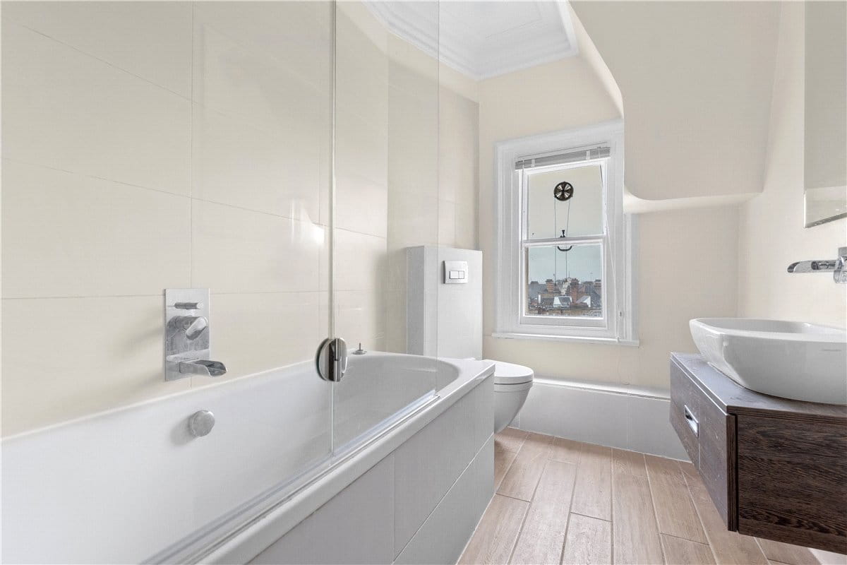 1 bedroom flat, Park Mansions, Knightsbridge SW1X - Available