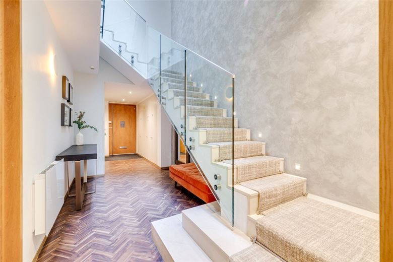4 bedroom house, Cheval Place, Knightsbridge SW7 - Available