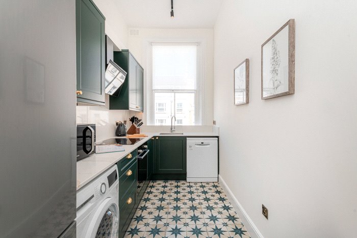 2 bedroom flat, Lexham Gardens, Kensington W8 - Available