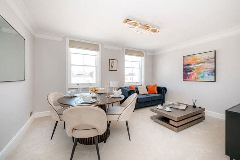 2 bedroom flat, Lexham Gardens, Kensington W8 - Available