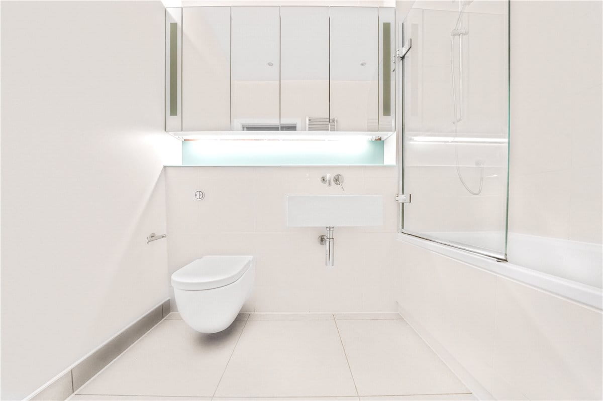 1 bedroom flat, Brompton Road, London SW3 - Available