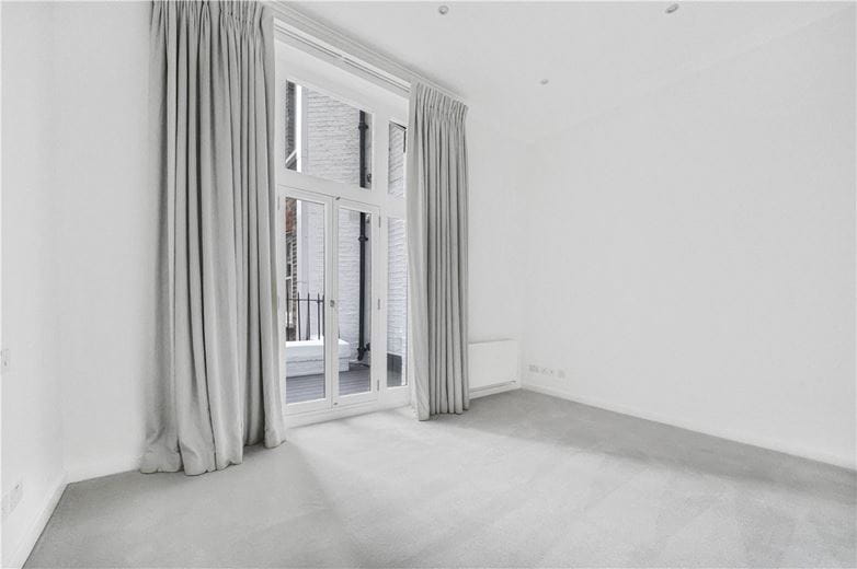 1 bedroom flat, Brompton Road, London SW3 - Available