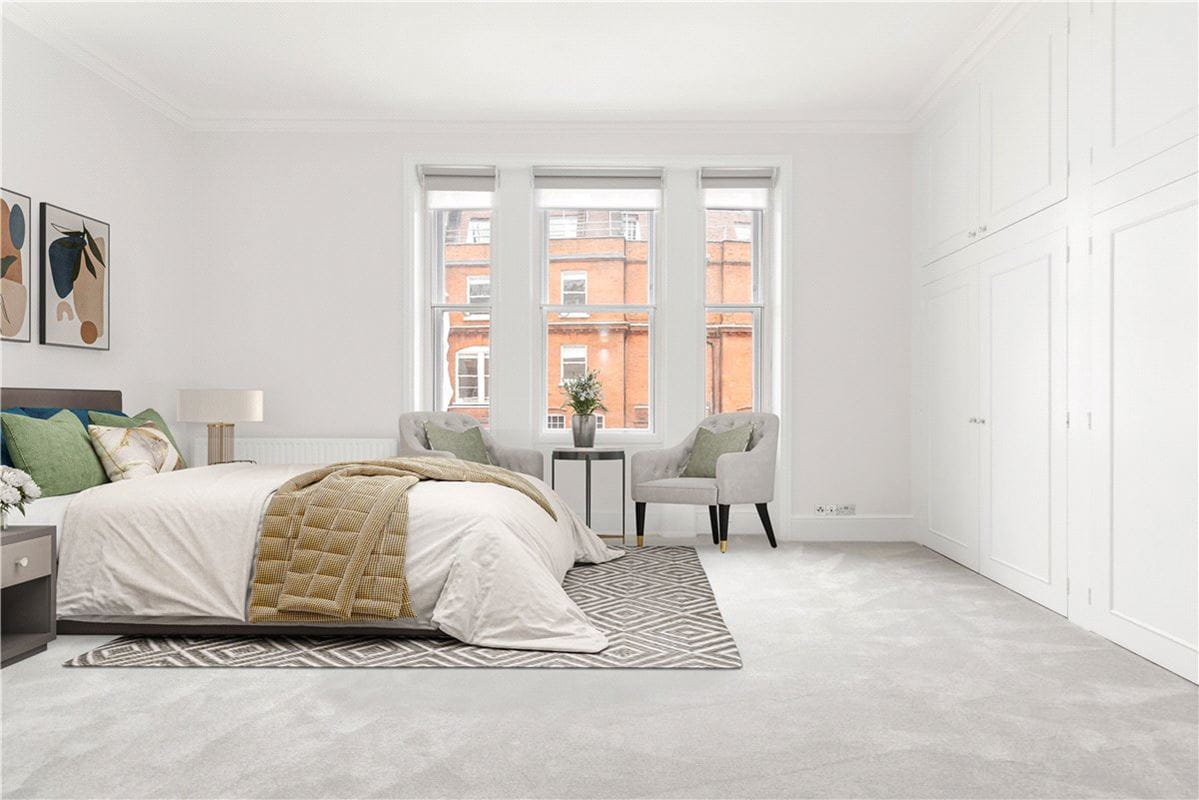 3 bedroom maisonette, Egerton Gardens, Knightsbridge SW3 - Available