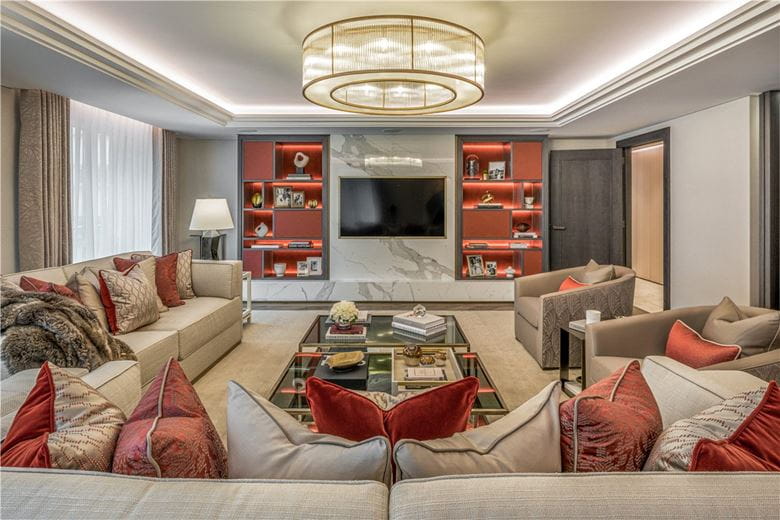 2 bedroom flat, Lancelot Place, Knightsbridge SW7 - Available