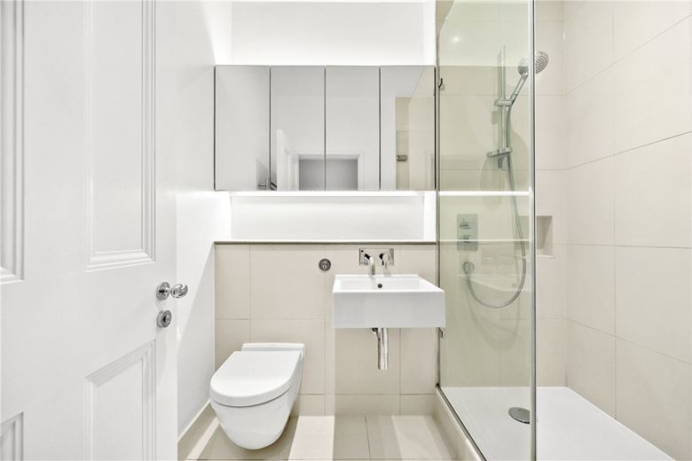 4 bedroom maisonette, Egerton Gardens, Knightsbridge SW3 - Available