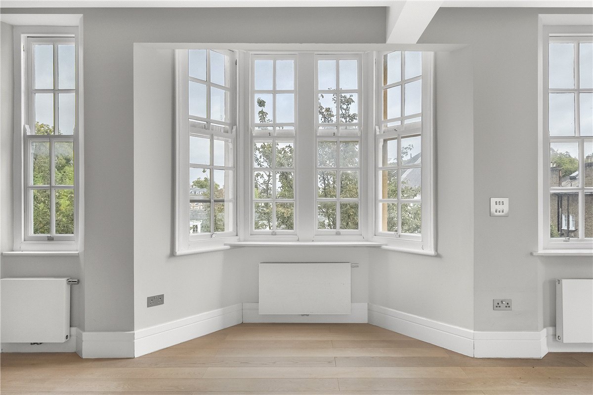 3 bedroom flat, The Little Boltons, Chelsea SW5 - Available