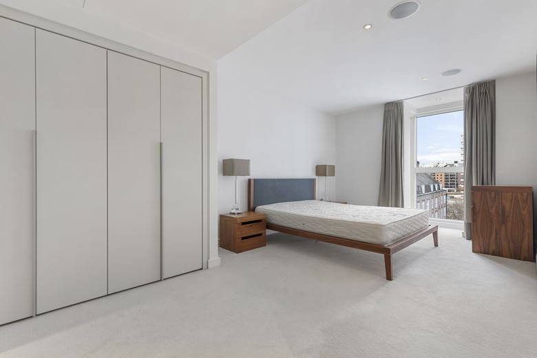 2 bedroom , Gatliff Road, Pimlico SW1W - Available