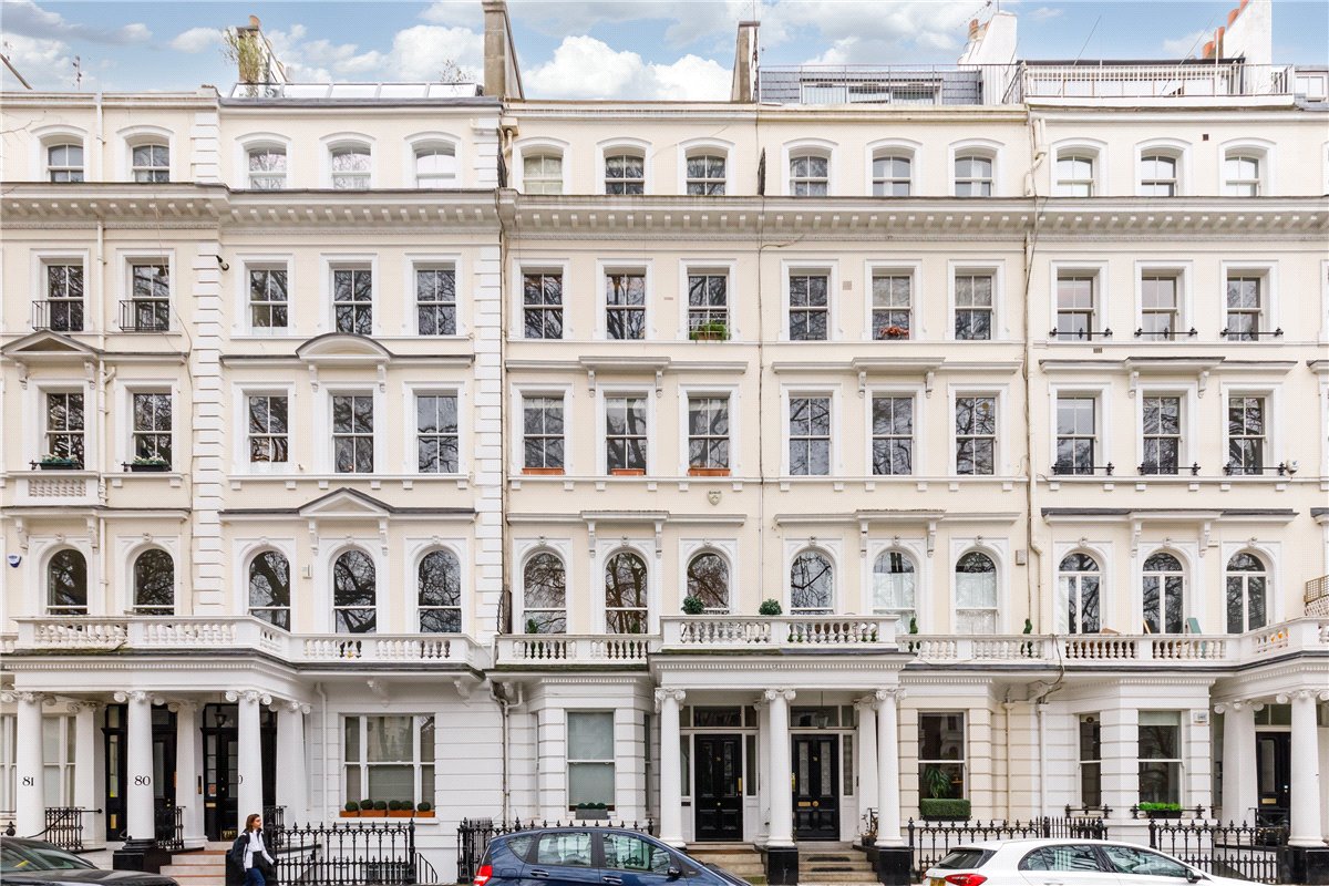 3 bedroom maisonette, Cornwall Gardens, South Kensington SW7 - Available