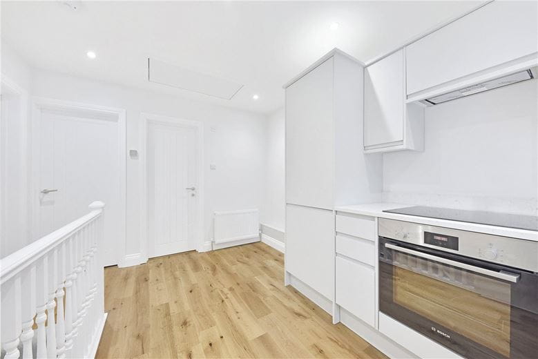 1 bedroom flat, 5 Egerton Terrace, Knightsbridge SW3 - Available