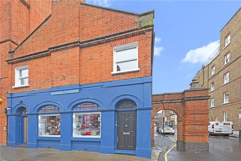 1 bedroom flat, 5 Egerton Terrace, Knightsbridge SW3 - Available