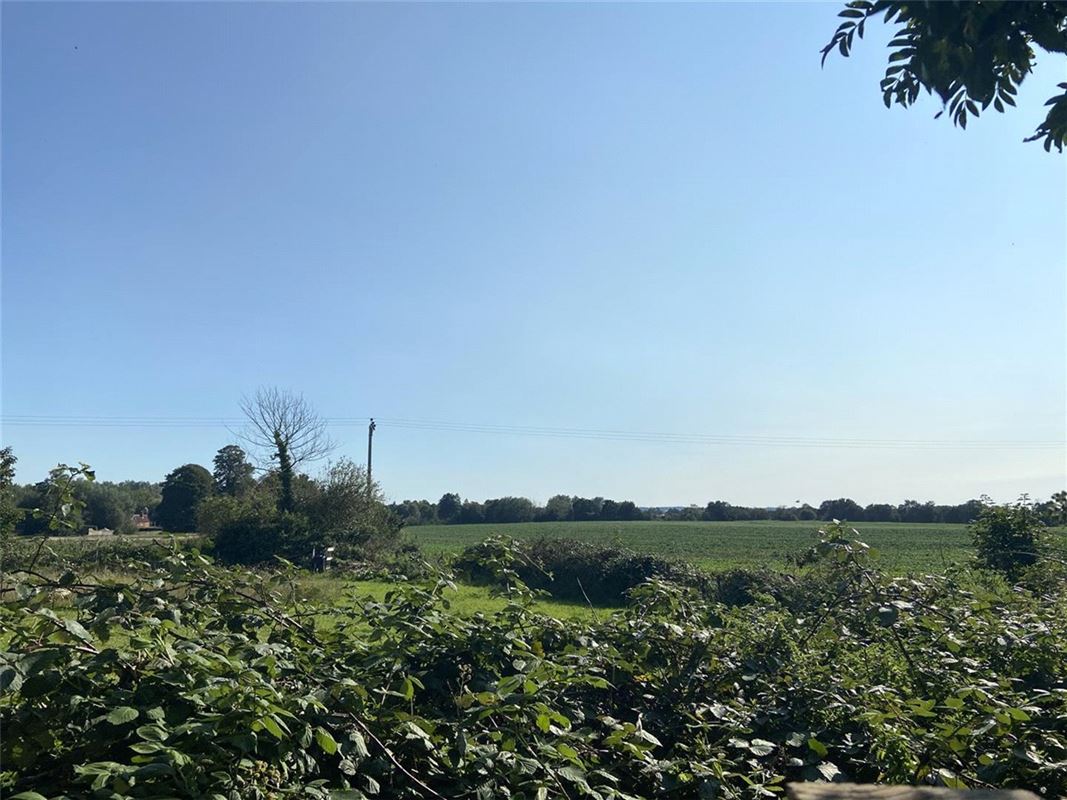 2 bedroom house, Westgate Street, Long Melford CO10 - Let Agreed