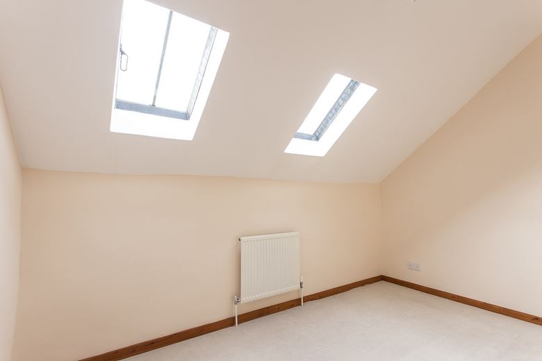 3 bedroom house, Brunton, Collingbourne Kingston SN8