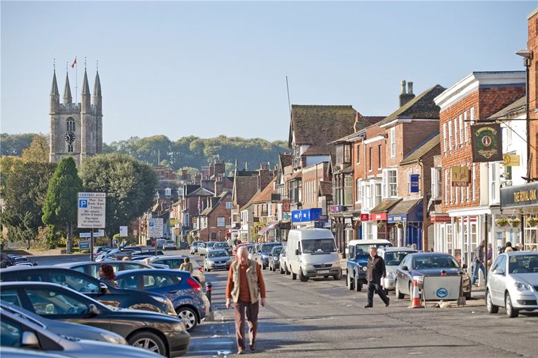 1 bedroom flat, High Street, Marlborough SN8 - Let Agreed