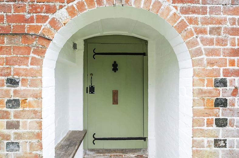 4 bedroom cottage, Oare, Marlborough SN8