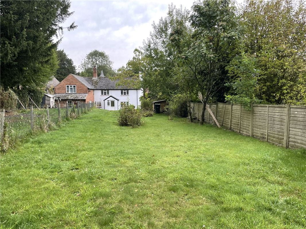 3 bedroom cottage, Milton Lilbourne, Pewsey SN9