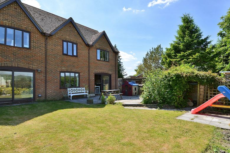 4 bedroom house, Matthews Close, All Cannings SN10