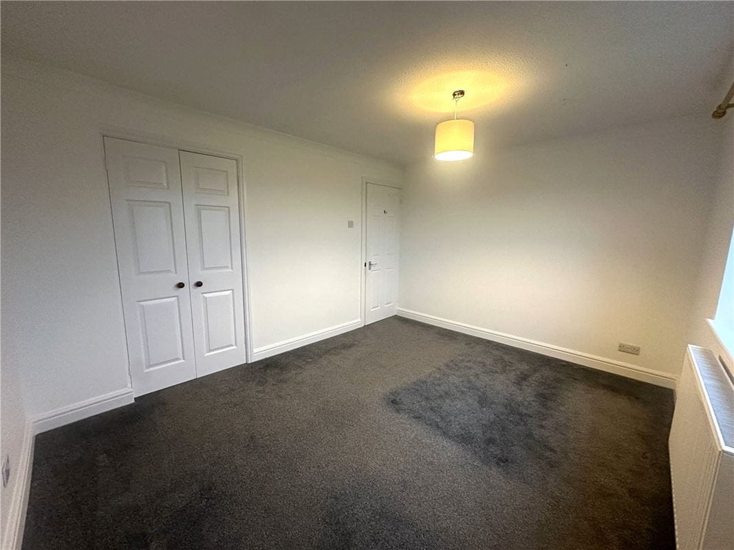 4 bedroom house, Matthews Close, All Cannings SN10 - Available