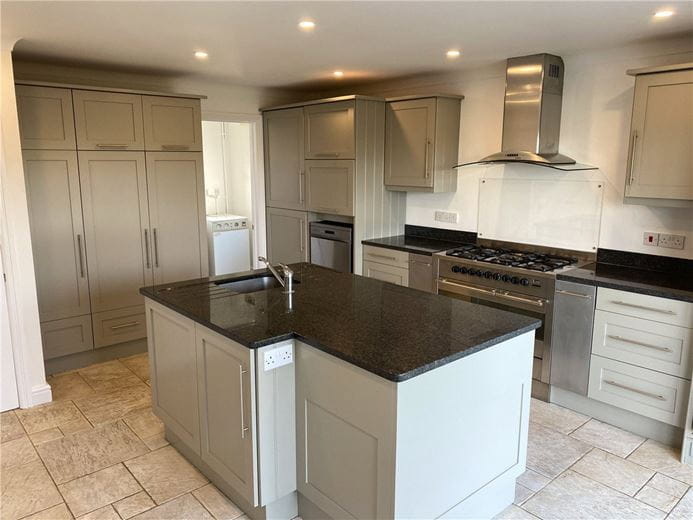 4 bedroom house, All Cannings, Devizes SN10 - Available