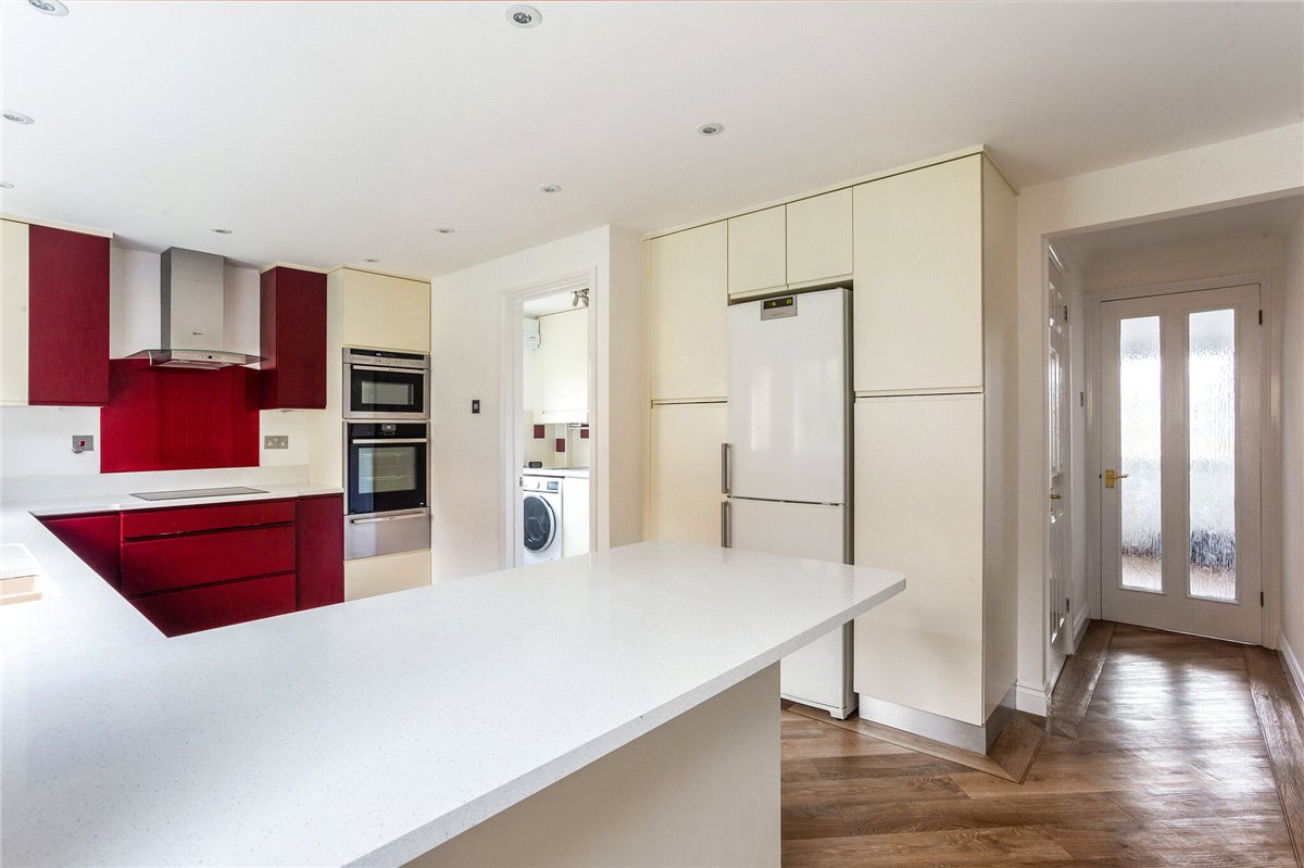 4 bedroom house, Benson Close, Marlborough SN8