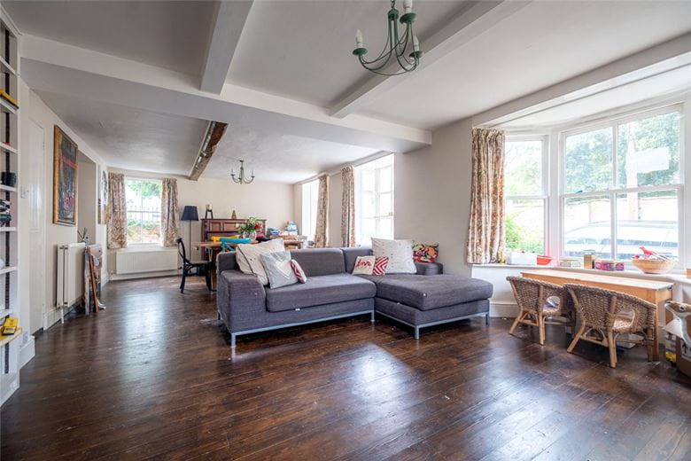 4 bedroom house, Ogbourne St. George, Marlborough SN8 - Available