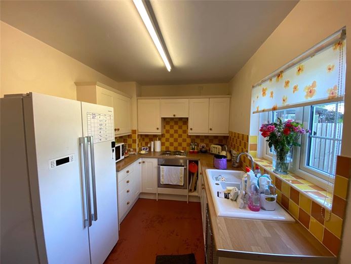 3 bedroom cottage, New Cottages, Redenham SP11 - Available