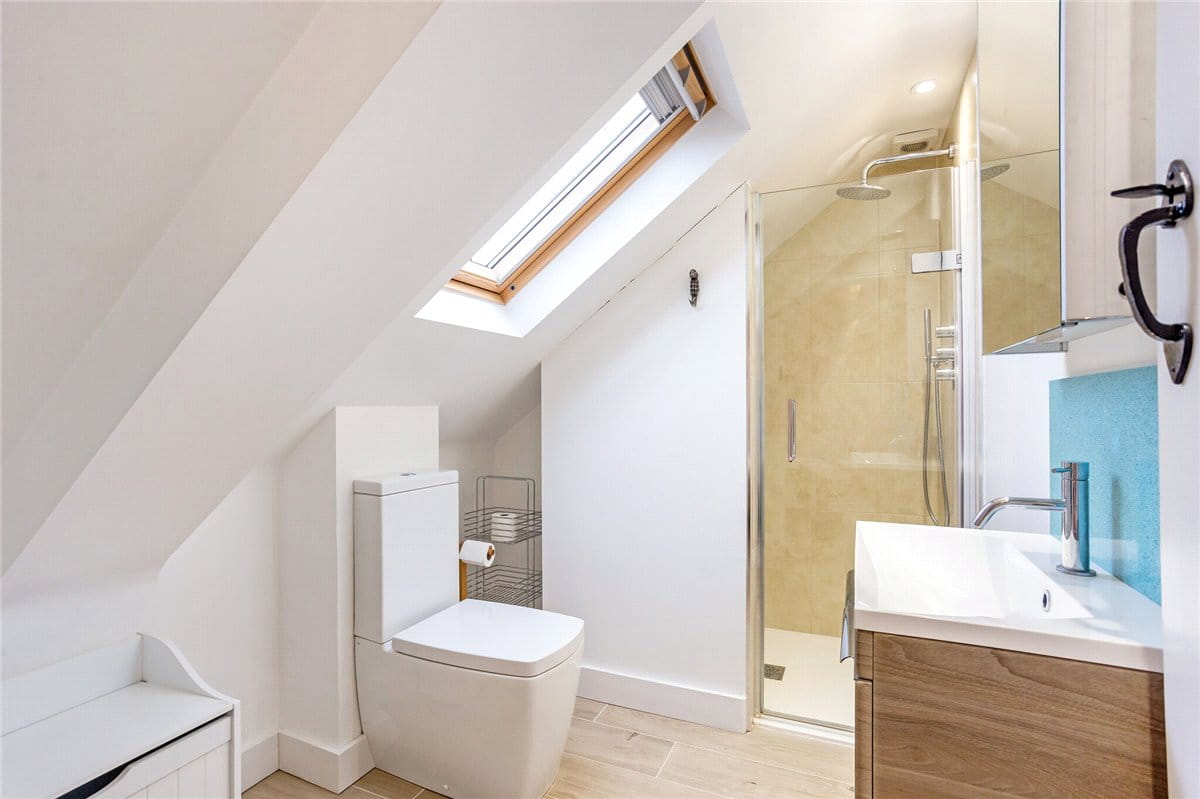 4 bedroom house, Oxford Street, Ramsbury SN8 - Available