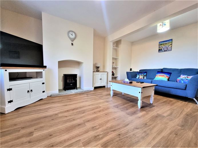 3 bedroom house, The Cartway, Wedhampton SN10