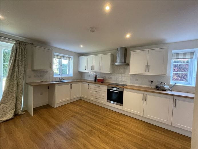 4 bedroom house, Greengate Road, Wedhampton SN10 - Available