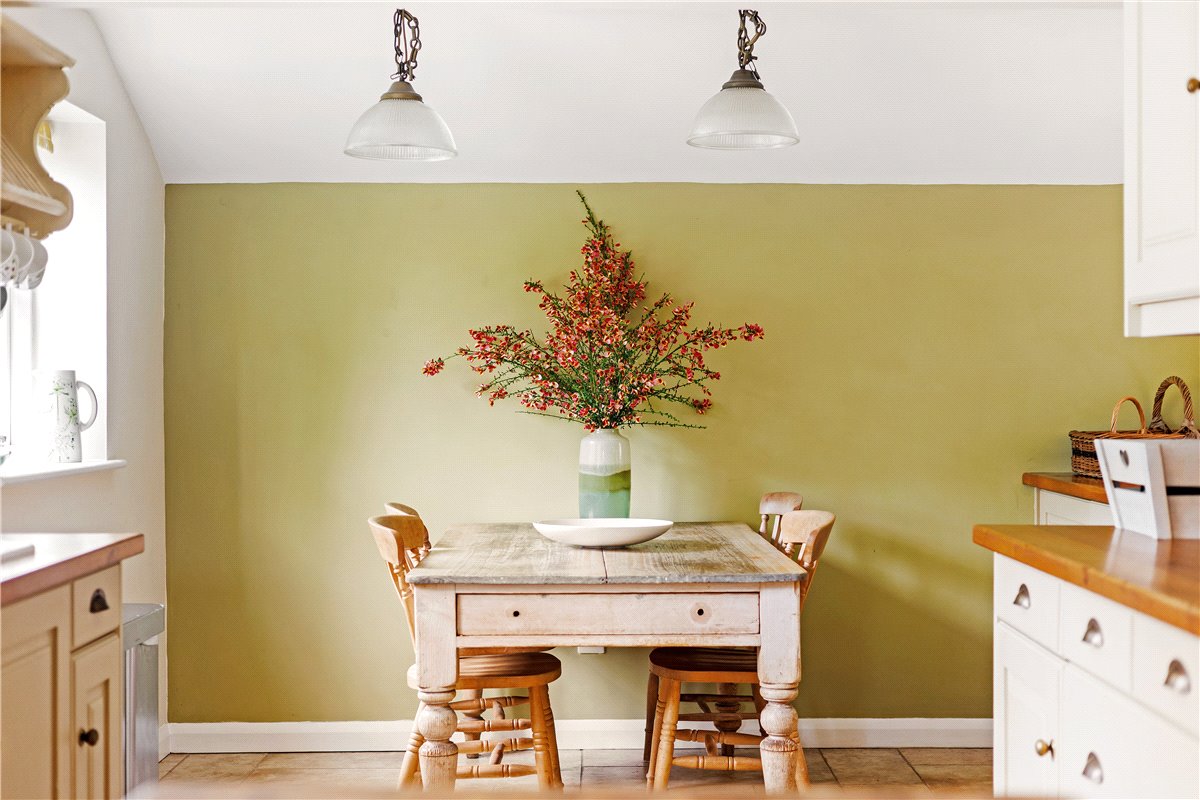 4 bedroom house, East Grafton, Marlborough SN8 - Sold