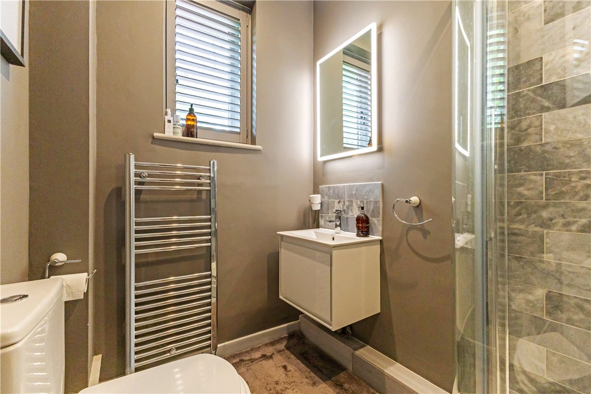 6 bedroom house, Hyde Lane, Marlborough SN8 - Available