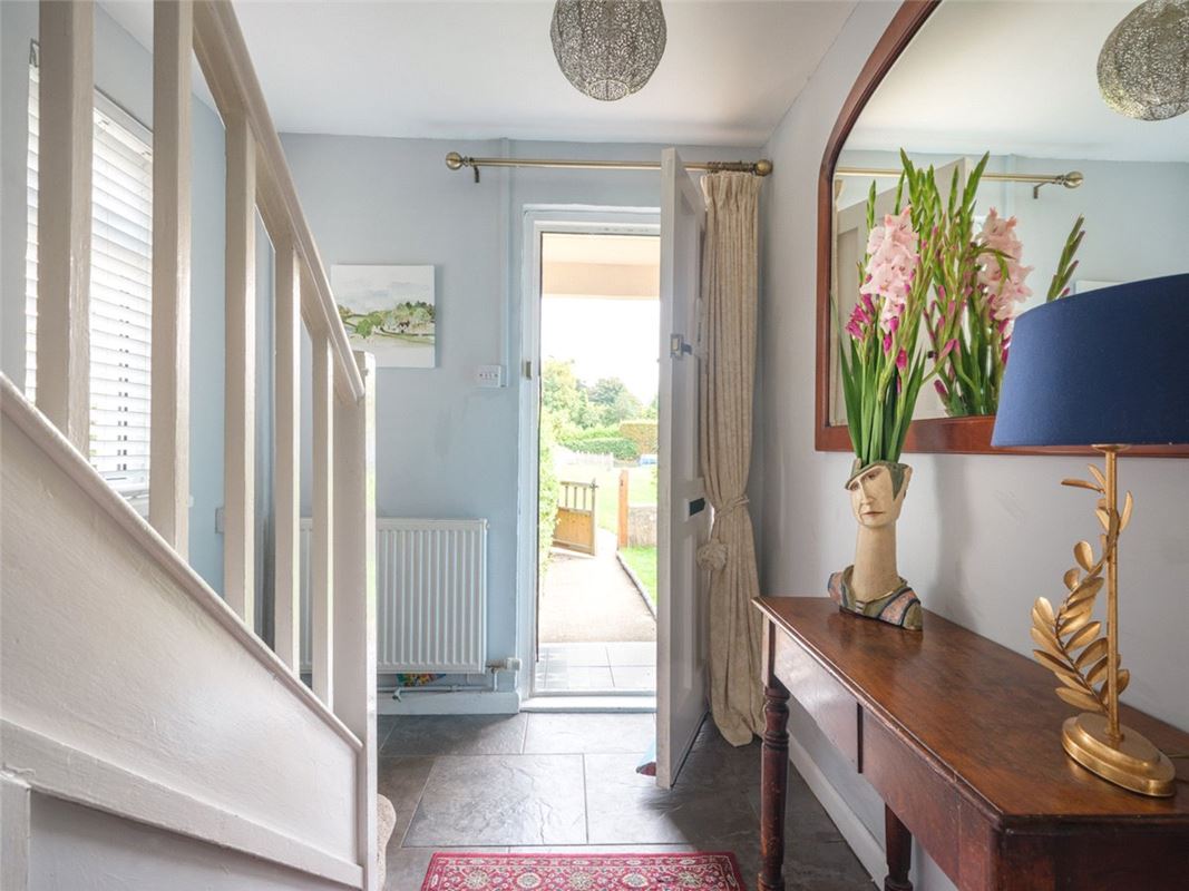 3 bedroom house, Bondfields, Woodborough SN9 - Available