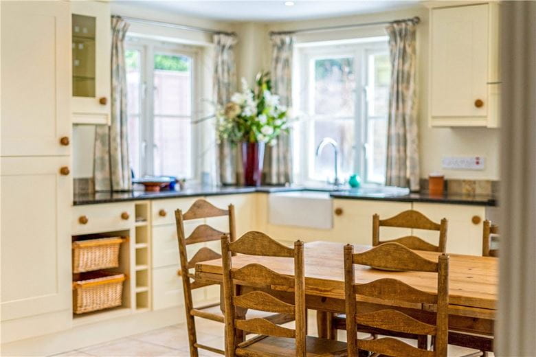 3 bedroom house, Pewsey Road, Upavon SN9 - Available