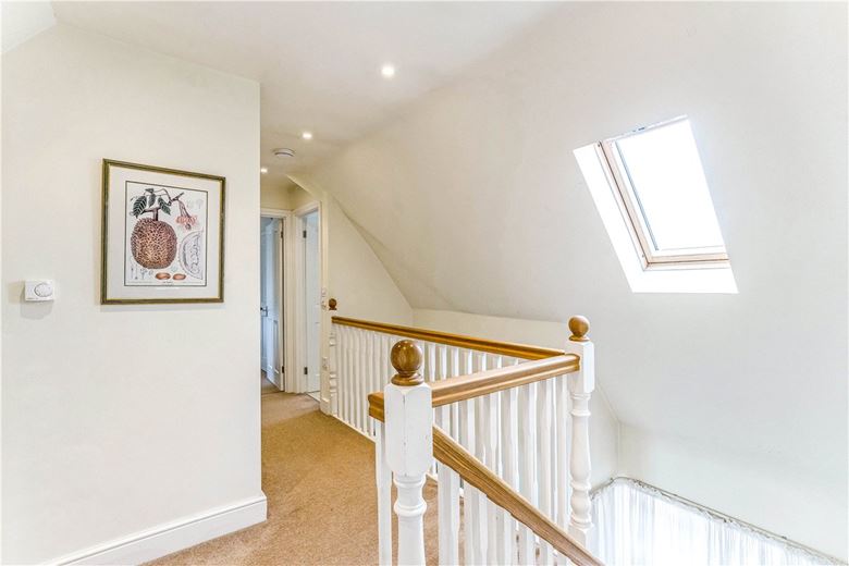 3 bedroom house, Pewsey Road, Upavon SN9 - Available