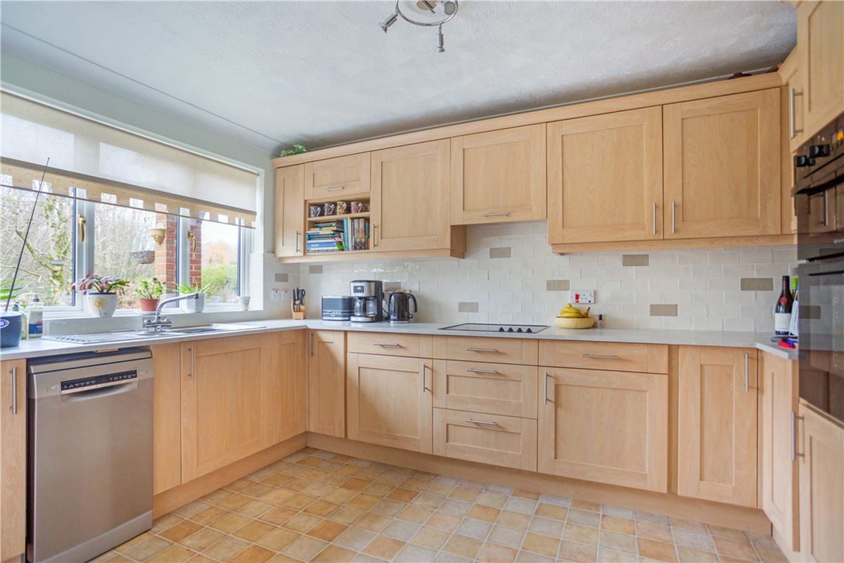 4 bedroom house, King Alfred Close, Pewsey SN9 - Sold STC