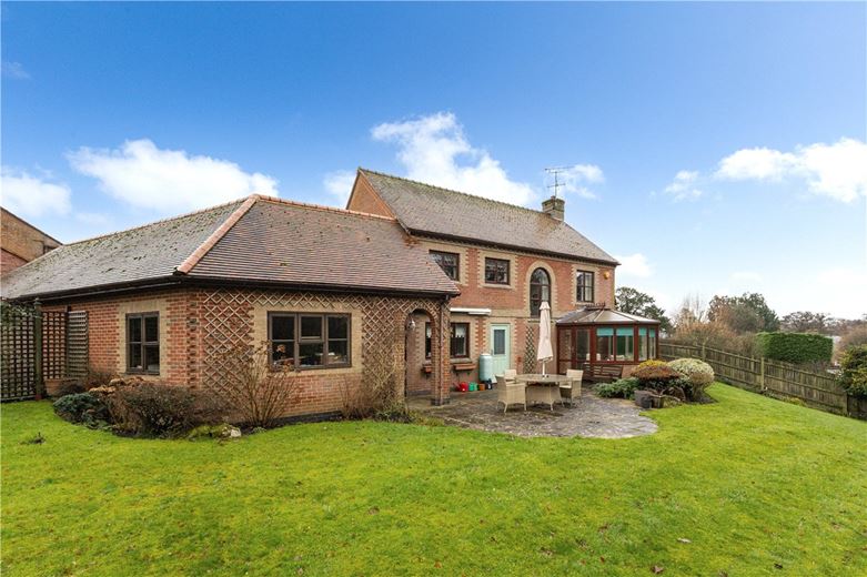 4 bedroom house, King Alfred Close, Pewsey SN9 - Sold STC