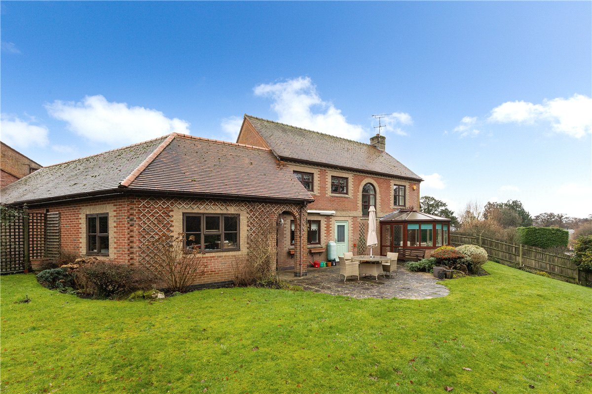 4 bedroom house, King Alfred Close, Pewsey SN9 - Sold STC