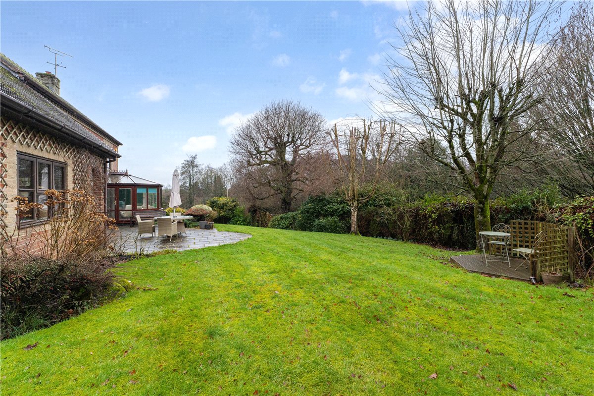 4 bedroom house, King Alfred Close, Pewsey SN9 - Sold STC