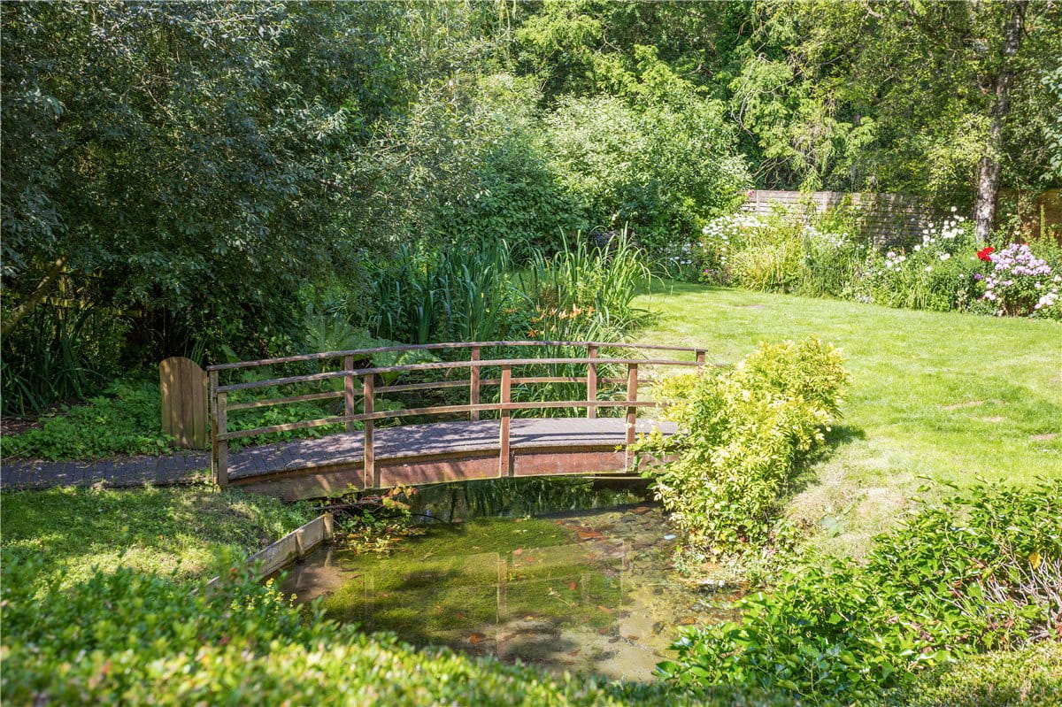 3 bedroom house, Wilton, Marlborough SN8 - Available