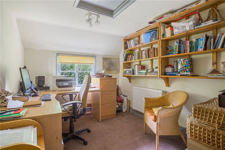 3 bedroom house, Wilton, Marlborough SN8 - Available