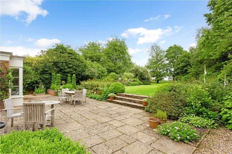 5 bedroom house, The Street, Marden SN10 - Available