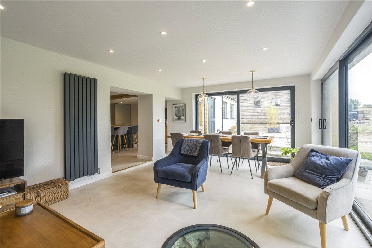 4 bedroom house, West Kennett, Marlborough SN8 - Available