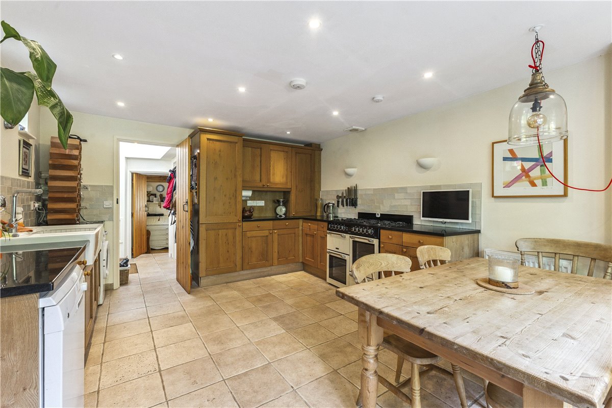 3 bedroom house, Crooked Corner, Aldbourne SN8 - Available