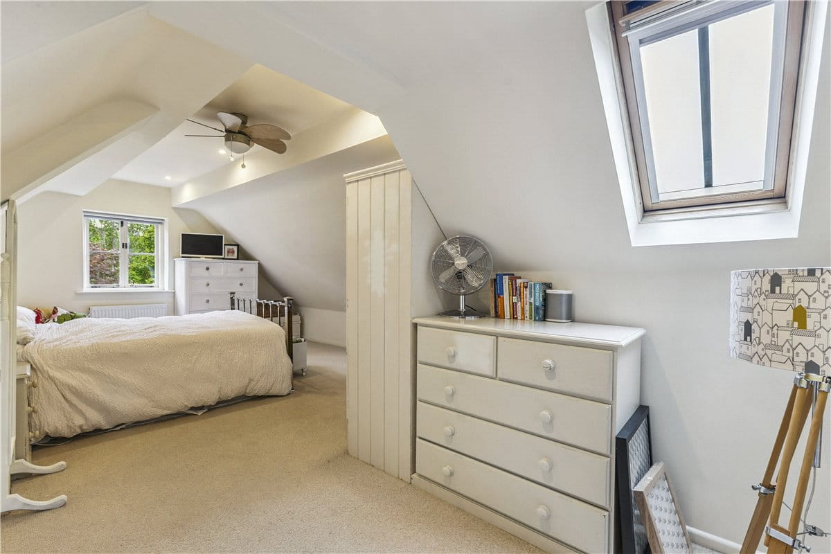 3 bedroom house, Crooked Corner, Aldbourne SN8 - Available