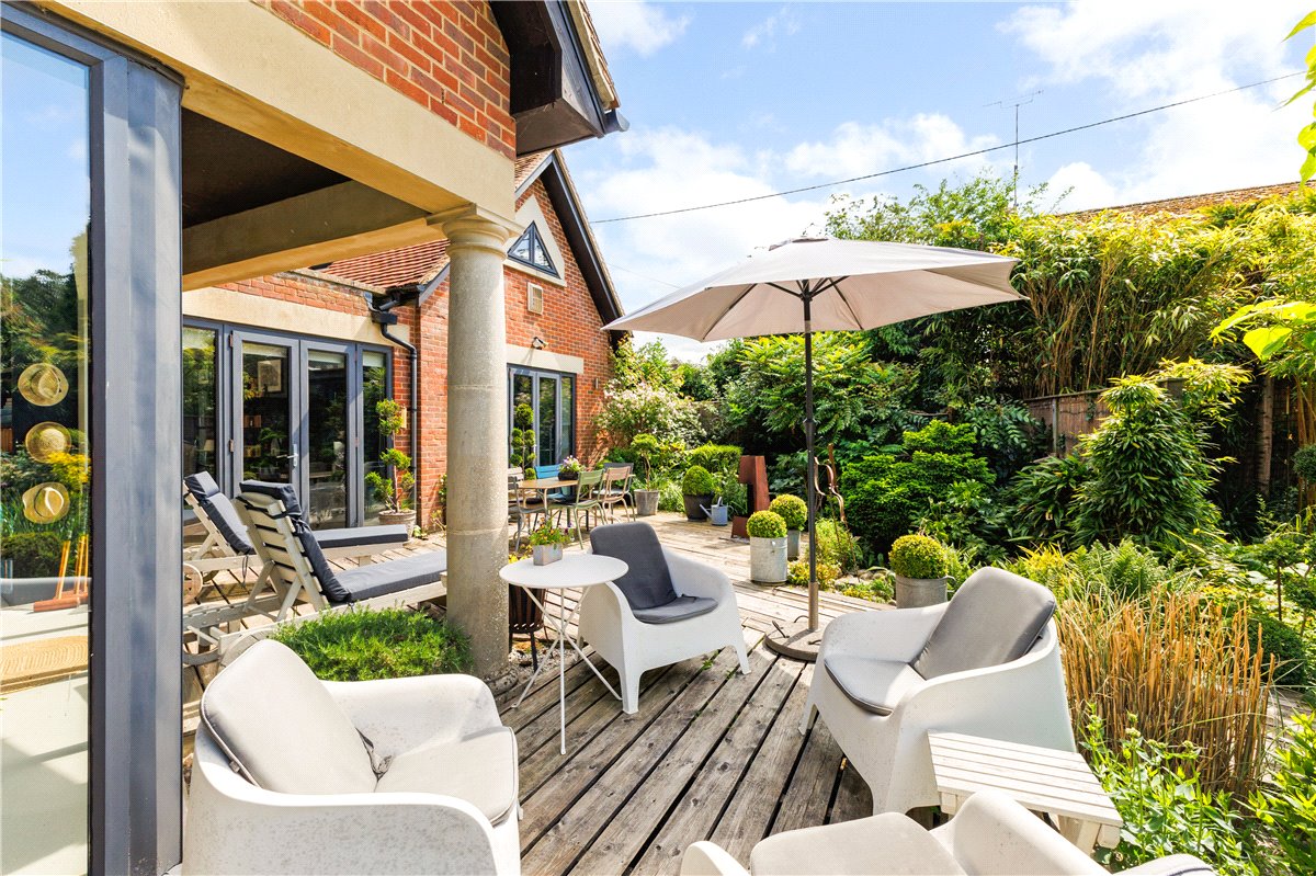 3 bedroom house, Lockeridge, Marlborough SN8 - Available