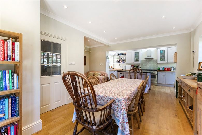 4 bedroom house, Granary Road, Great Bedwyn SN8 - Sold STC