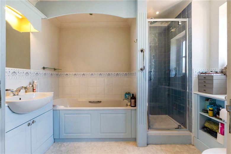 4 bedroom house, Granary Road, Great Bedwyn SN8 - Sold STC