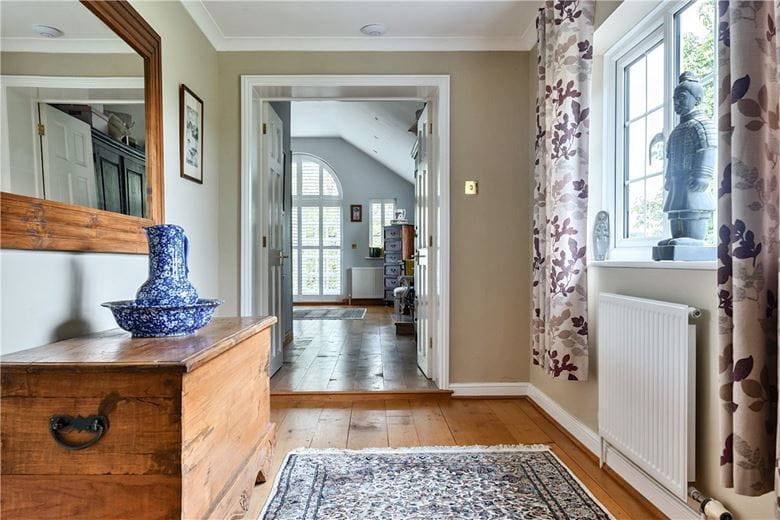 5 bedroom house, Clench Common, Marlborough SN8 - Available