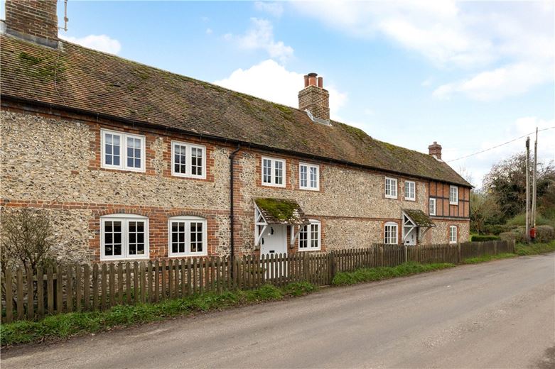 4 bedroom house, Fosbury, Wiltshire SN8 - Available
