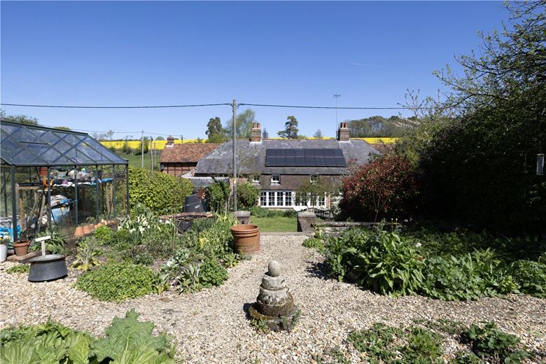 4 bedroom house, Fosbury, Wiltshire SN8 - Available